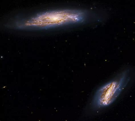 Two Galaxies Captured By Hubble Are Hotbed Of Star Formation Digital