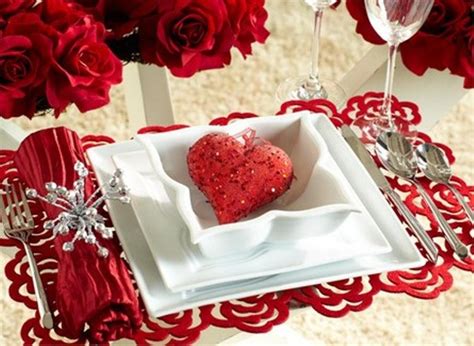 15 Romantic Valentine's Day Table Decorations
