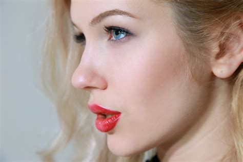 wallpaper women marianna merkulova blonde red lipstick face closeup met art 5616x3744