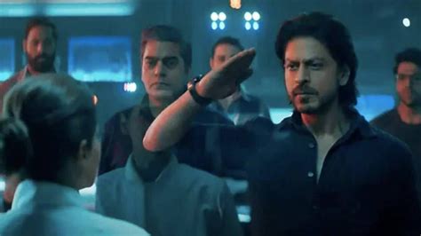 Shah Rukh Khan शाहरुख खान याच्या चाहत्यांसाठी हा फोटो ठरला फोटो ऑफ द इयर वाचा काय घडले