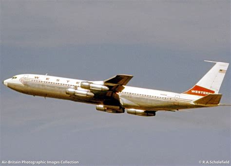 Boeing 707 347c Western Airlines Boeing 707 Boeing Vintage Aircraft