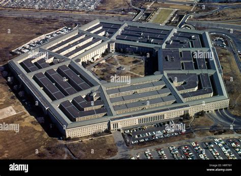 The Pentagon Aerial Hi Res Stock Photography And Images Alamy