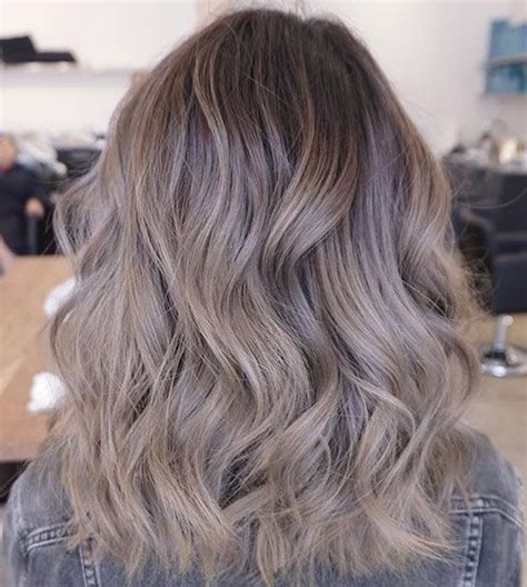 The blonde colors we have seen have been cooler and lighter, but this one shows how a warmer and ashy. 15 Trendy And Edgy Ash Brown Hair Ideas - Styleoholic