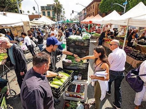 The Guide To Los Angeles Farmers Markets Discover Los Angeles