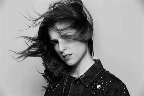X Anna Kendrick Black And White X Resolution Hd K Wallpapers Images Backgrounds