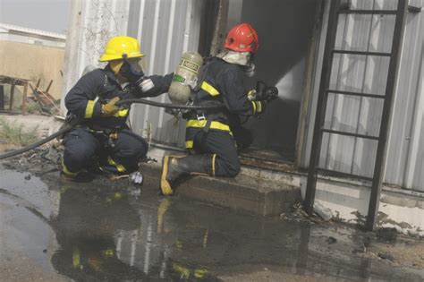 Iraqi Firefighters Learn Essential Skills At First Ever Arson