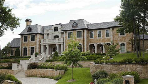 11000 Square Foot Stone Mansion In Tulsa Ok Homes Of The Rich