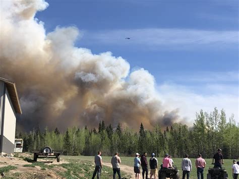 Wildfire Prompts Evacuation Order State Of Emergency In Central Bc
