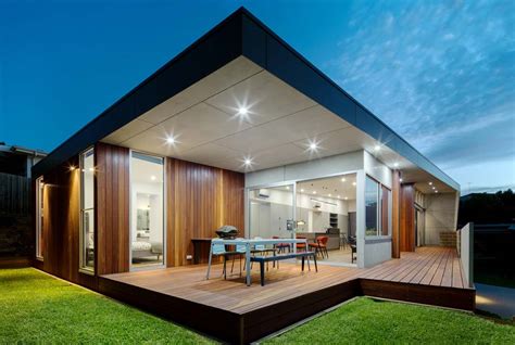 Popular Inspiration 23 Modern Bungalow House Design With Roof Deck