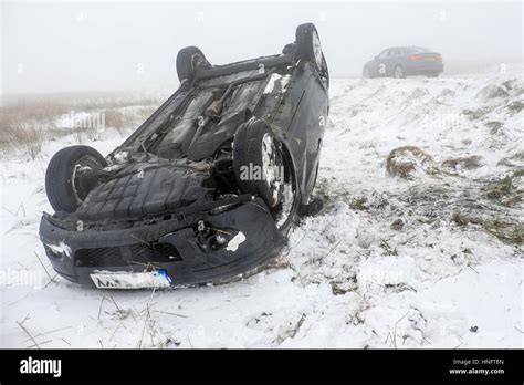 Rta Car Crash In Snow And Ice On The A537 Cat And Fiddle Road