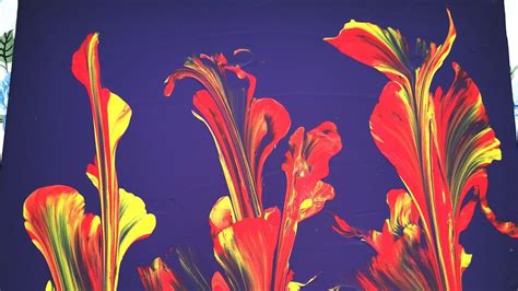 Eulen oder hirsche zeigen sich in seltenen momenten zwischen den dichten baumstämmen oder in den baumwipfeln und sind neugierig, wer sich in ihr territorium wagt. Blumen malen mit Acryl flüssig, fluid acrylic painting ...