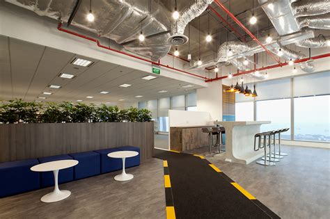 A Tour of Booking.com's Gorgeous Singapore Office - Officelovin'