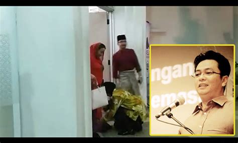 She obtained a bachelor's degree in psychology and anthropology at the university of malaya in 1974 and a master's degree in sociology and agriculture extension at. ENCIK TANJAK: Siapa Dia Rizal Mansor Ni??