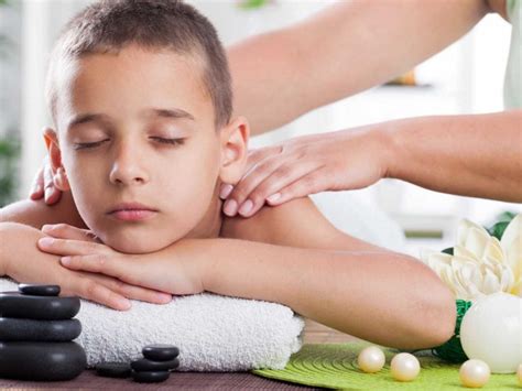 i bambini e il massaggio thai pratiche di utilizzo