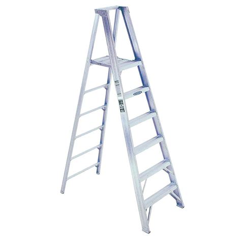 Werner 8 Ft Aluminum Platform Step Ladder With 375 Lb Load Capacity