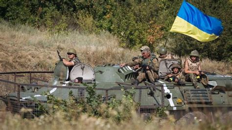 Many Ukraine Soldiers Cross Into Russia Amid Shelling Bbc News