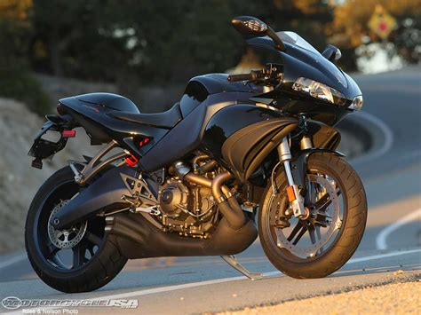 It was introduced in july 2007 for the 2008 model year. 2010 Buell 1125 CR: pics, specs and information ...