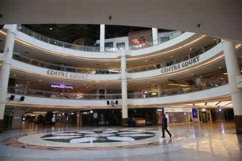 Developed by igb corporation, the complex was opened in 1999. Mid Valley & The Gardens Mall Confirm A COVID-19 Case