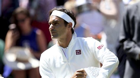 Roger Federer Switches To Uniqlo Paid 300 Million Over 10 Years