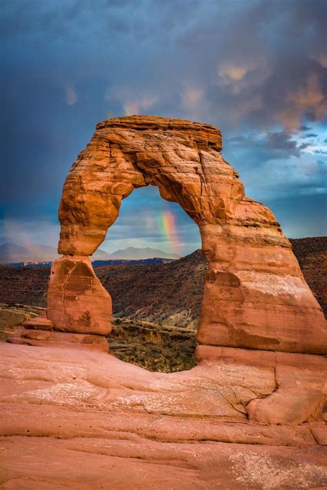 Delicate Arch Framing A Rainbow Arches National Park 1620x1080