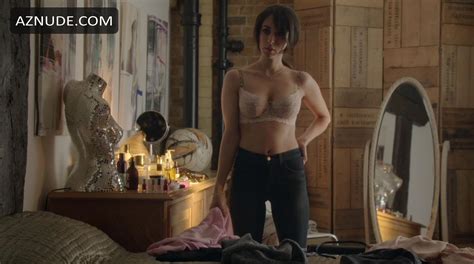 Oona Chaplin Nude Tits And Nipples See Through Transparent Bra Hot