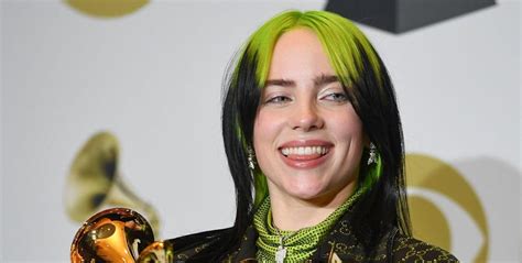 Billie eilish has taken the next step in her hair journey and gone blonde! Billie Eilish Just Posted a Picture with Blonde Hair and I ...