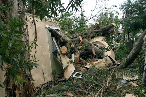 Hurricane Damage Pictures Images And Pictures Becuo