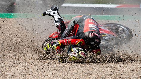 Wsbk Did Rea Take Out Bautista On Purpose Or Was It A Racing Incident