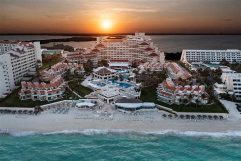 Wyndham Grand Cancun All Inclusive Resort Villas Canc N Quintana