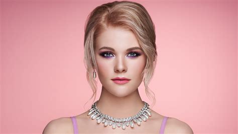 Cute Blonde With An Expensive Necklace On Her Neck Desktop Wallpapers 1600x900