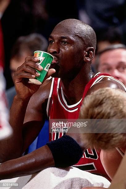 Michael Jordan Gatorade Photos And Premium High Res Pictures Getty Images