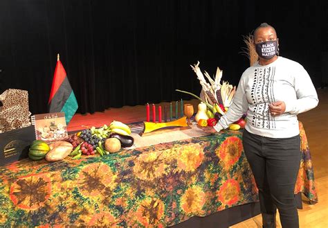 Why This Year Is The Perfect Time For Detroit To Celebrate Kwanzaa