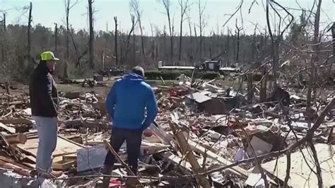 What You Can Do To Help Alabama Tornado Victims Youtube