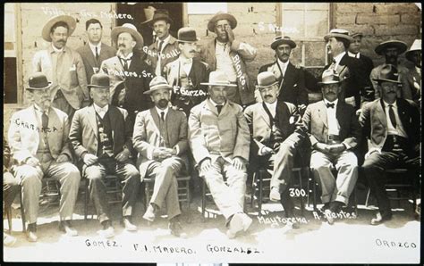 La revolución mexicana tuvo un papel social de vital importancia dentro del pueblo mexicano que venía sufriendo desde hace siglos el sometimiento por parte de las diferentes estructuras de poder que existían en el poder. Foto: 'Lïderes de la revolución mexicana', Abril, 1911 ...