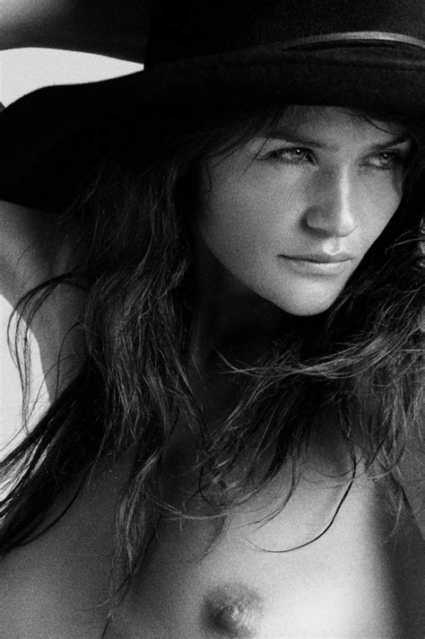 Helena Christensen Nude 7 Photos Thefappening