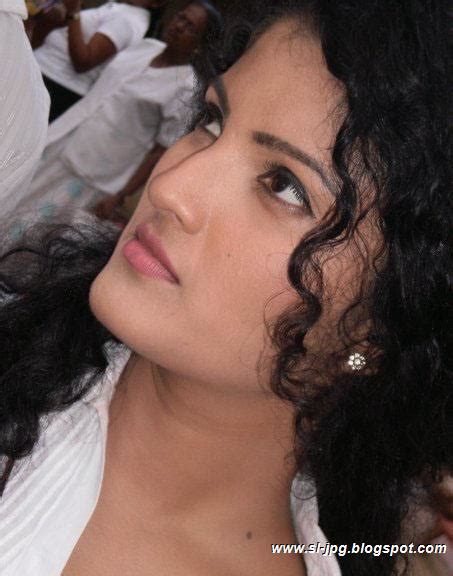 Srilankan Actress Paboda Sandeepani Srilankan Famous Actress Paboda Sandeepani