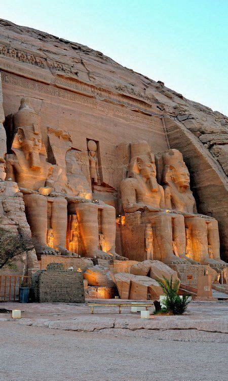 Pin By Gema On Pedacitos De Historia Egypt Travel Places To Travel