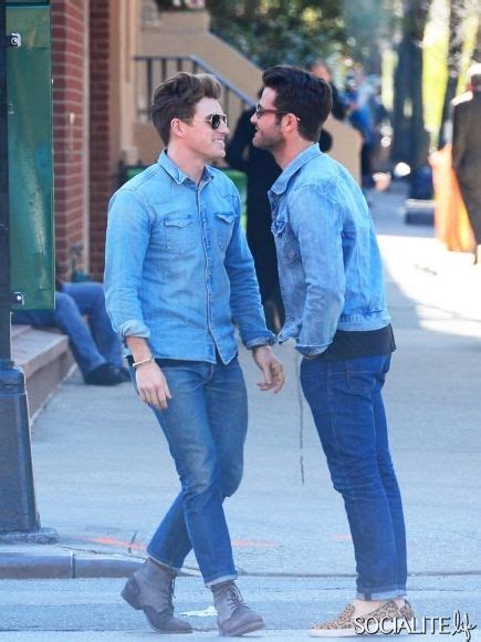 Nate Berkus And Fiance Jeremiah Brent Kiss While Waiting For The Light Jeremiah Brent Nate