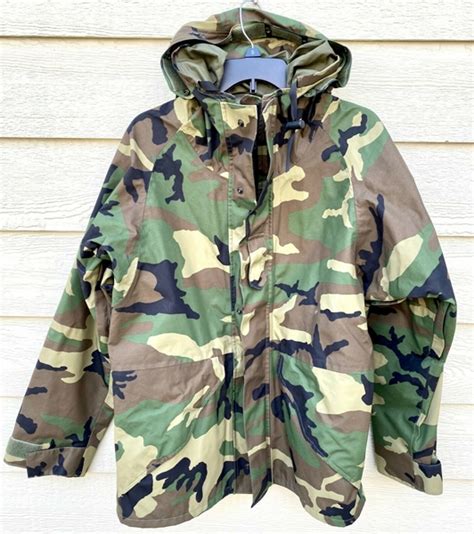 Us Military Ecwcs Gore Tex Cold Weather Woodland Camo Parka Small Short