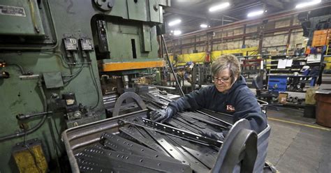 Us Manufacturing Activity Grows For The 12th Consecutive Month The