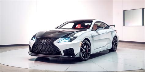 Lexus Rc F Updated V Sports Coupe Adds A Track Edition Lexus Coupe Lexus Lexus F Type