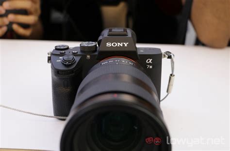 Cnet brings you pricing information for retailers, as well as reviews, ratings, specs and more. Sony A7 III Coming To Malaysia In April 2018, Priced At ...