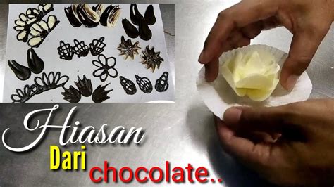 Kesempatan ini saya akan memberikan cara membuat hiasan kek yang simple,hiasan dari coklat ini sangat mudah,maka dari itu tonton video nya sampai. MUDAH|hiasan kek coklat yang simple||Hiasan dari chocolate ...
