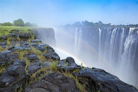 Budget Travel in Victoria Falls | Safari Travel Guide