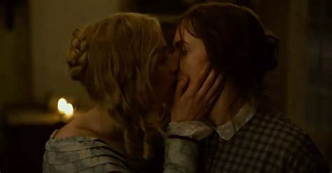 Kate Winslet And Saoirse Ronan Kiss In Steamy Scene For Lesbian Drama Ammonite Irish Mirror Online