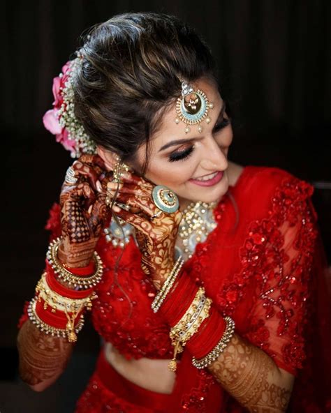 Indian wedding photo ideas | Indian wedding photos, Indian wedding photography, Indian wedding