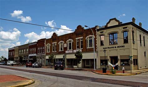 Decatur | History, Geography & Economy | Britannica