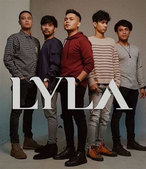 Jadi Vokalis Baru Lyla Band Ini 11 Potret Menawan Ario Setiawan