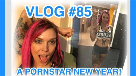 Anna S Vlog Nye Parties And Strippers Oh My Youtube