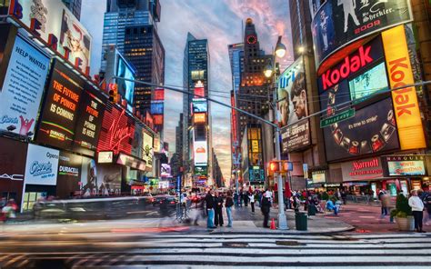 Times Square New York The Most Famous Entertainment Centers In The World